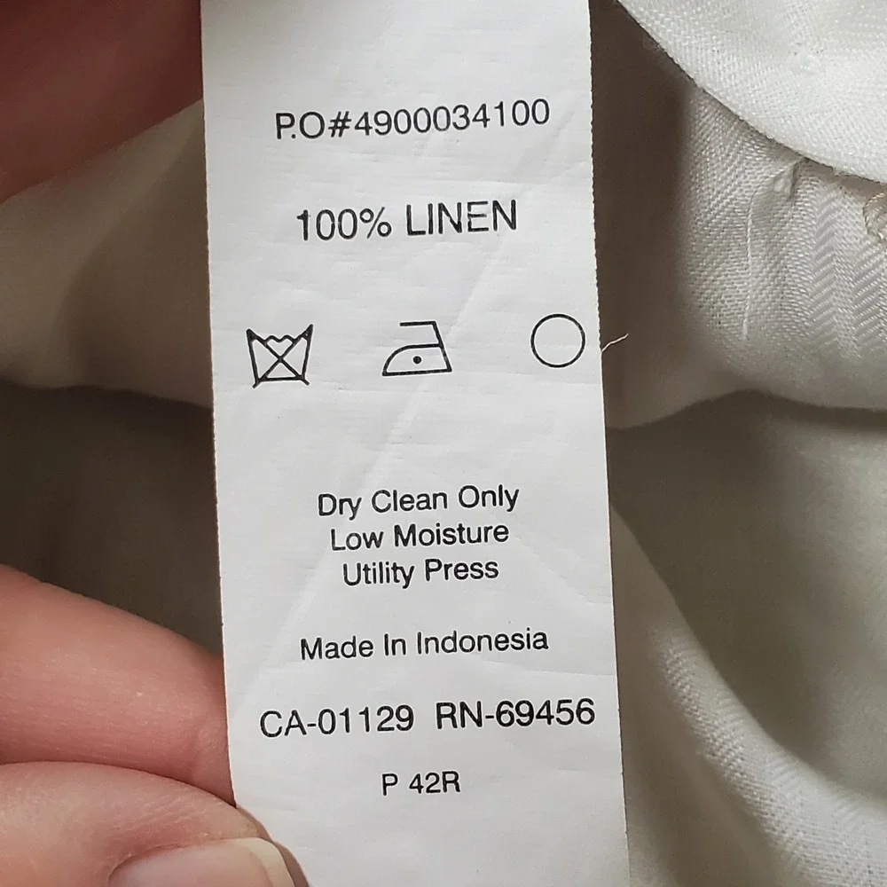 Calvin Klein excellent pre
